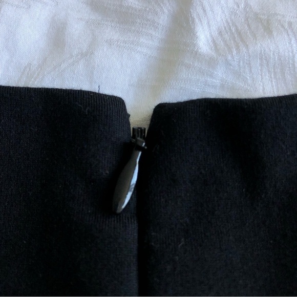 Madewell Stitch Frame Ponte Black Embroidered Tank Top - Picture 8 of 11